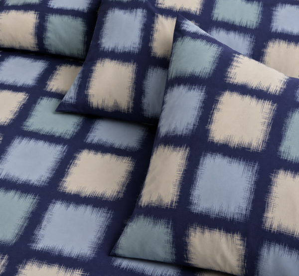 FITTED BEDSHEET